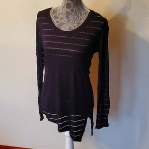 New! Zela long sleeves top.